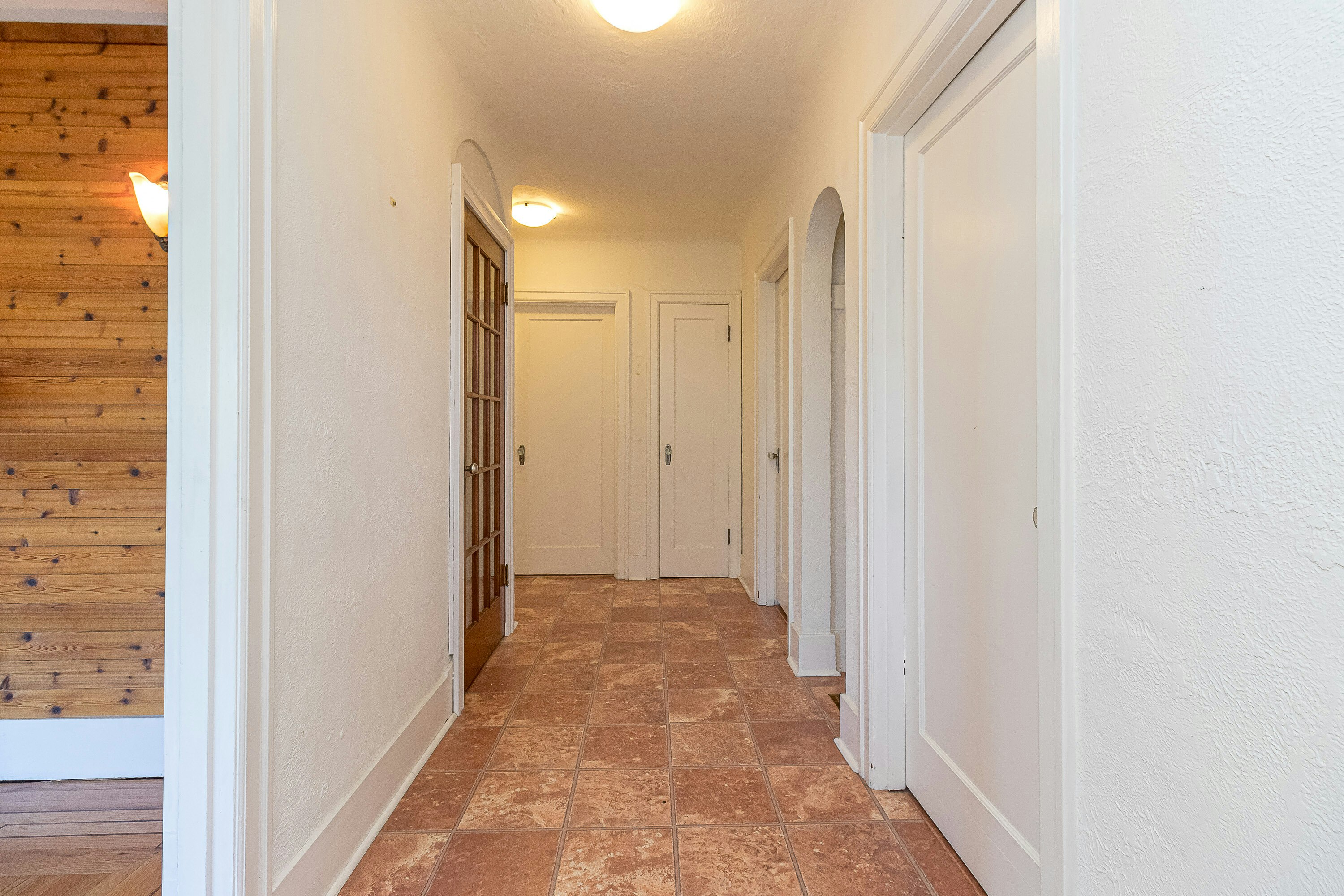 690 Dallas Road, Victoria, BC, V8V 1B7 - 7