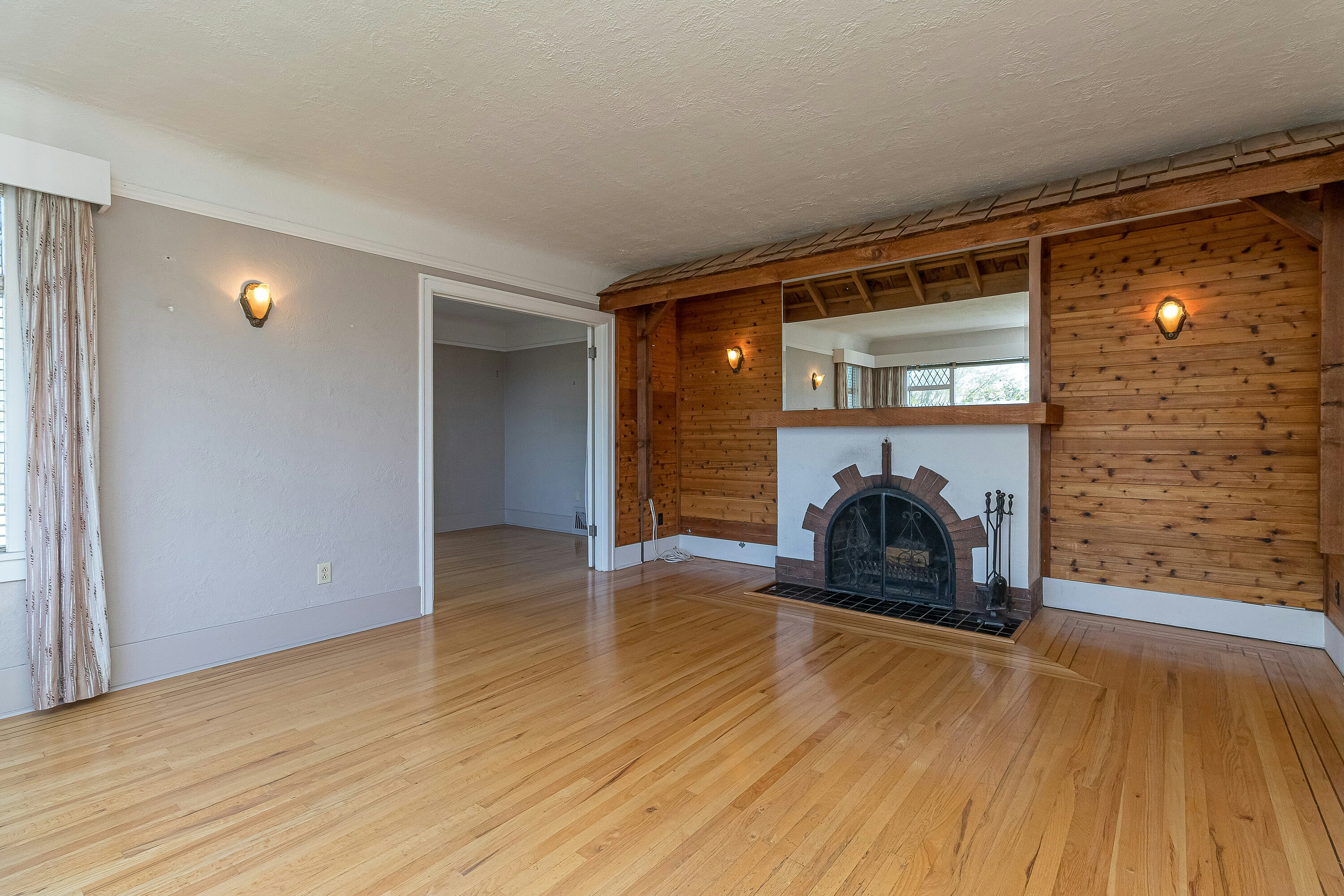 690 Dallas Road, Victoria, BC, V8V 1B7 - 12