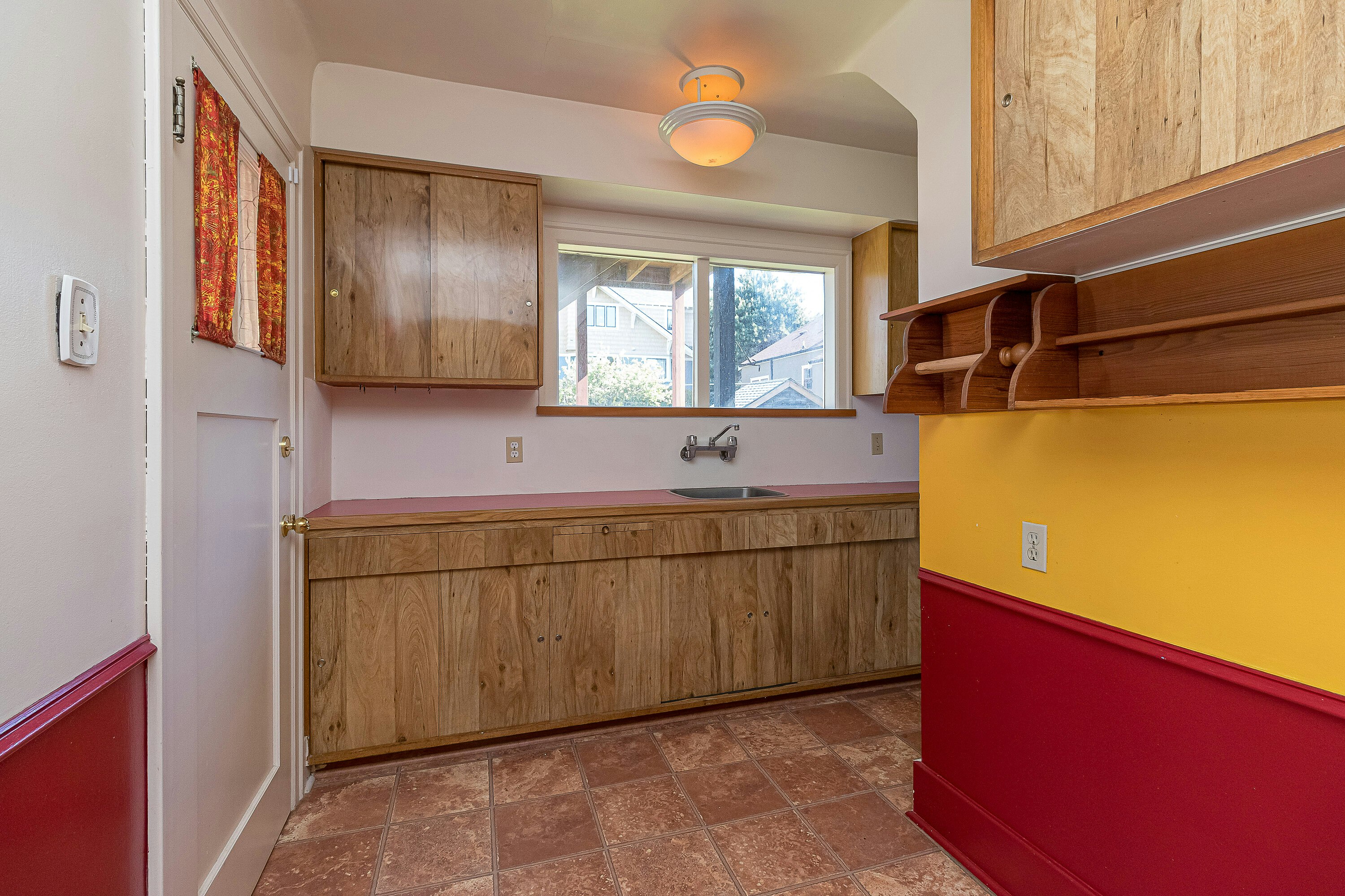 690 Dallas Road, Victoria, BC, V8V 1B7 - 17