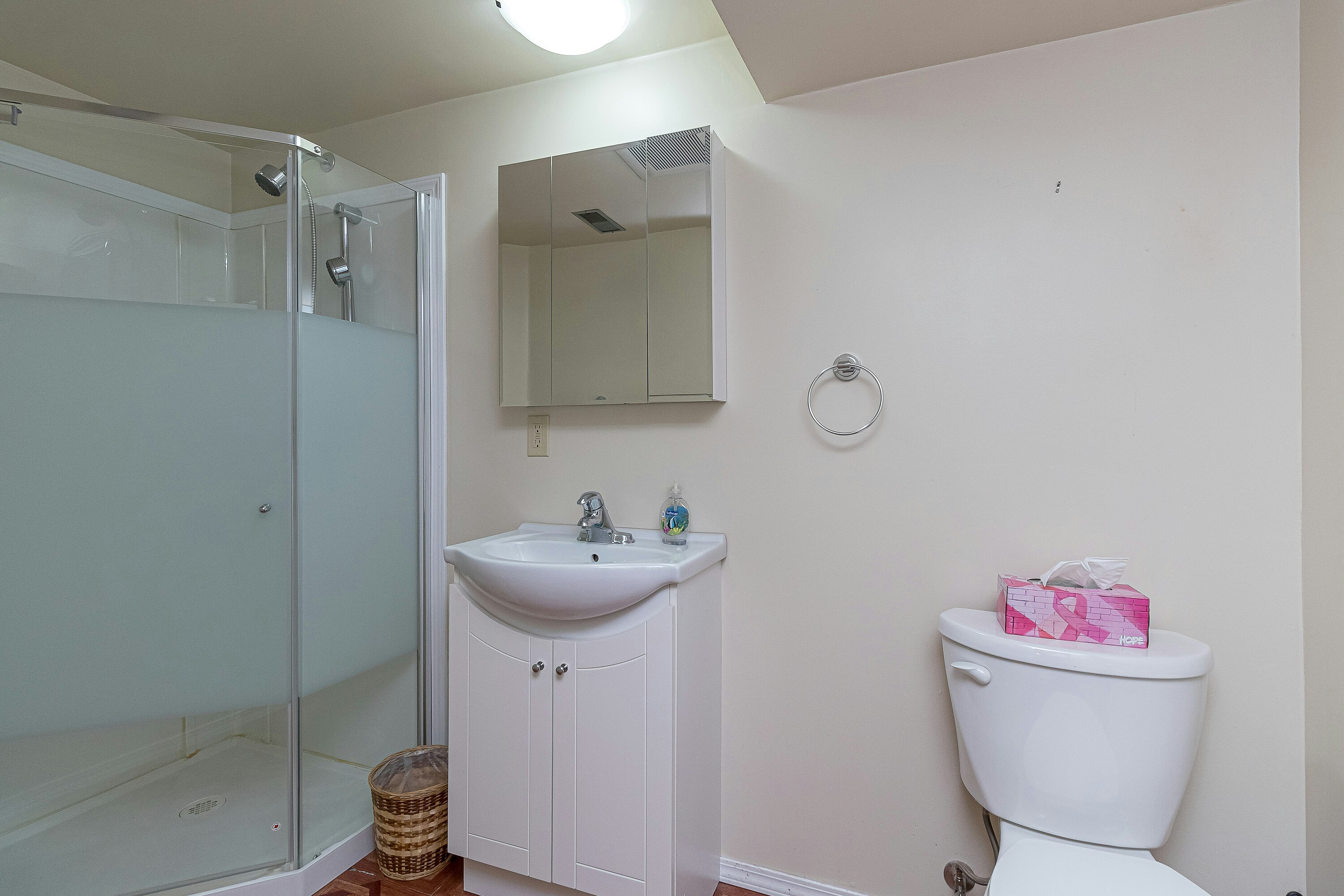 690 Dallas Road, Victoria, BC, V8V 1B7 - 25