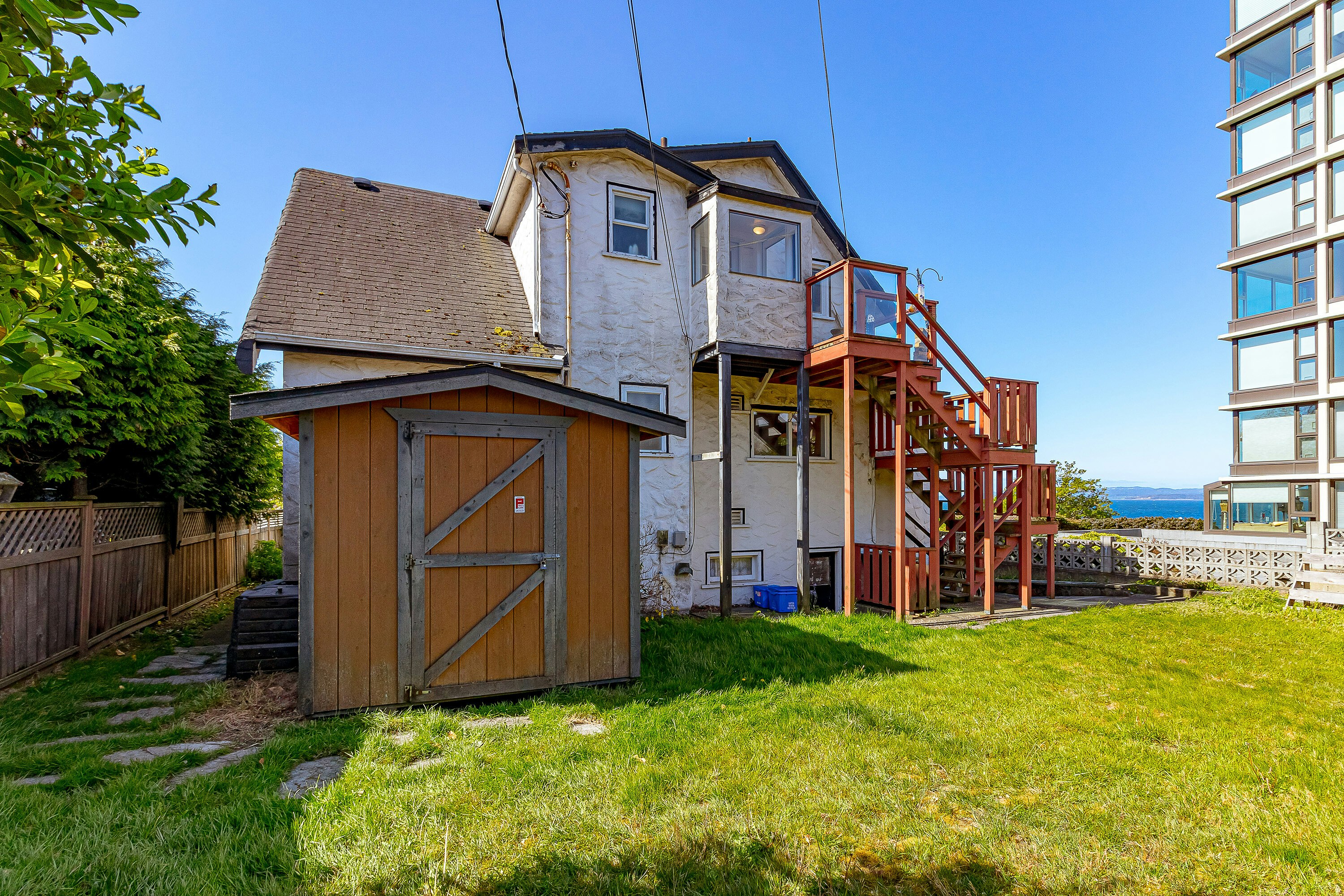 690 Dallas Road, Victoria, BC, V8V 1B7 - 46