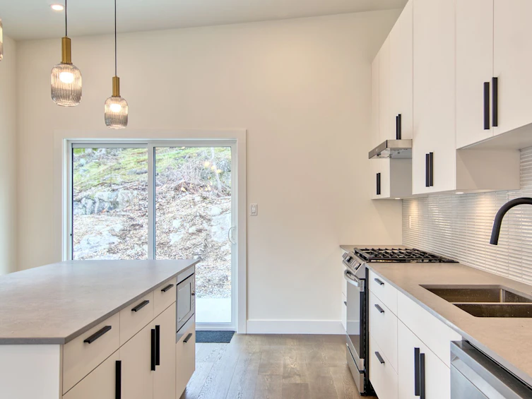 5415 Stellar Way, Sechelt, BC, V7Z 0M1 - 6