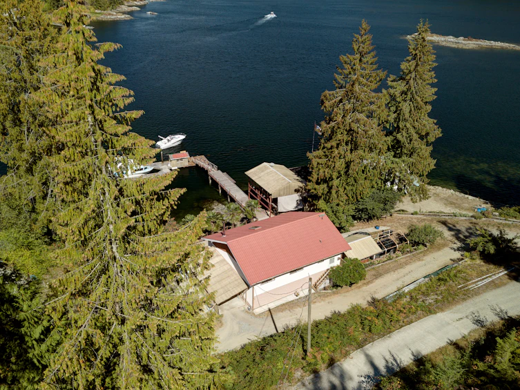 6829 Old School Trail, Pender Harbour Egmont, BC, V0N 1N0 - 7