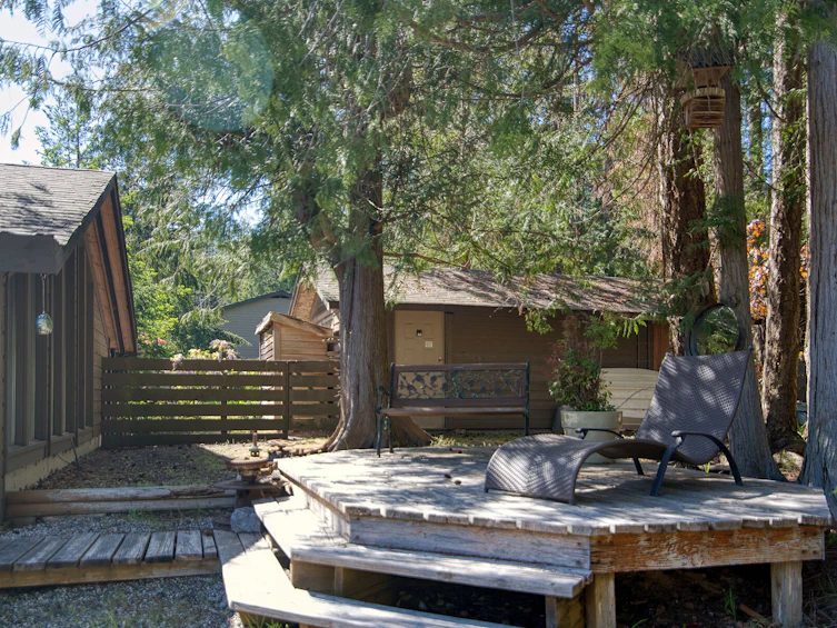 7104 Dale Road, Halfmoon Bay, BC, V7Z 0N2 - 36
