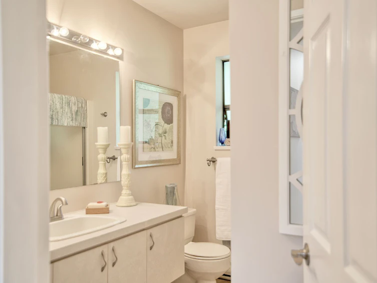 7104 Dale Road, Halfmoon Bay, BC, V7Z 0N2 - 22