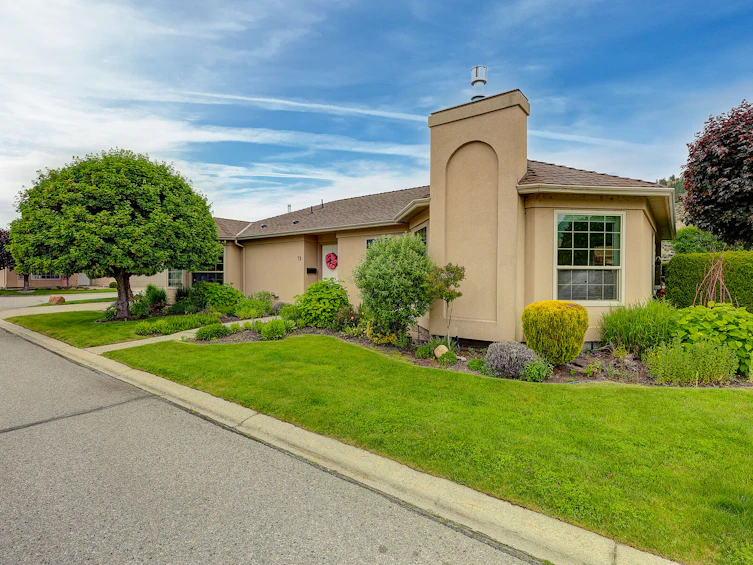 78-3333 South Main Street, Penticton, BC, V2A 8J8