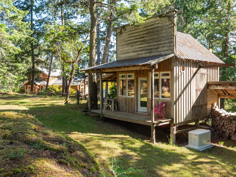 225 Sea Meadow Drive, Gabriola Island, BC, V0R 1X2 - 16