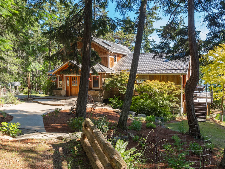 225 Sea Meadow Drive, Gabriola Island, BC, V0R 1X2 - 18