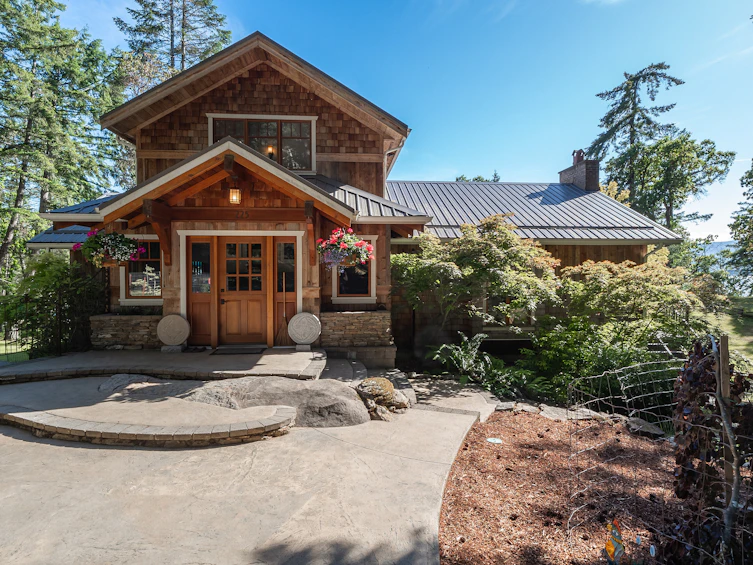225 Sea Meadow Drive, Gabriola Island, BC, V0R 1X2 - 6