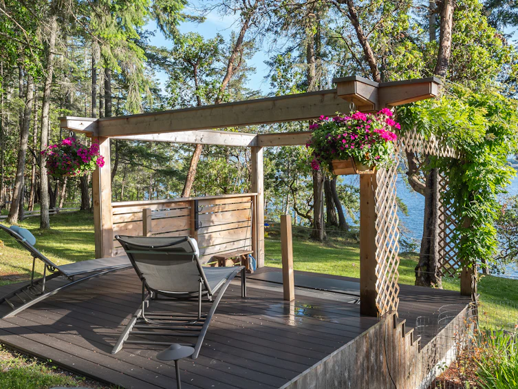 225 Sea Meadow Drive, Gabriola Island, BC, V0R 1X2 - 24
