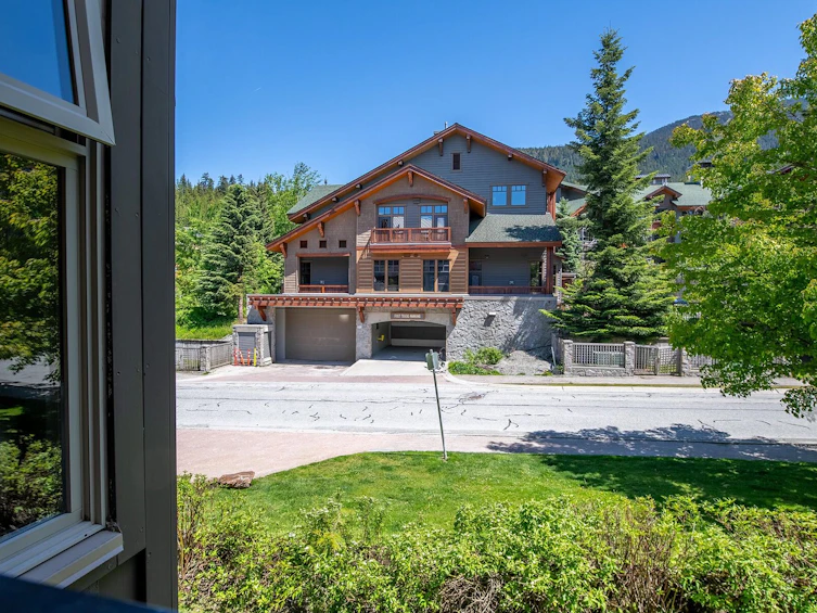 221-2050 Lake Placid Road, Whistler, BC, V8E 0A8 - 20