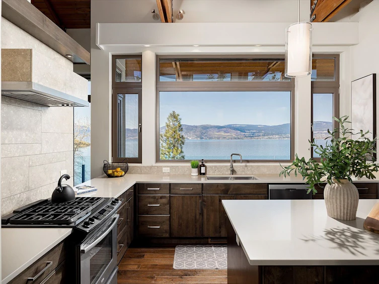 5560 Lakeshore Road, Kelowna, BC, V1W 4J4 - 13