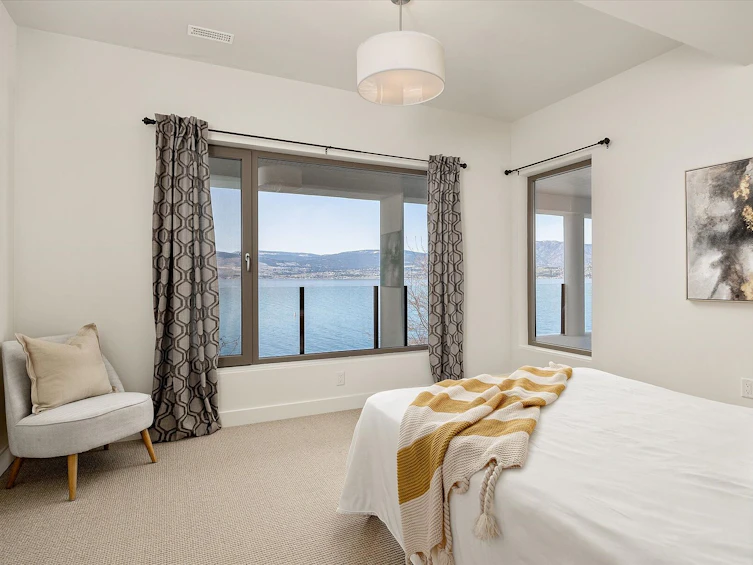 5560 Lakeshore Road, Kelowna, BC, V1W 4J4 - 44