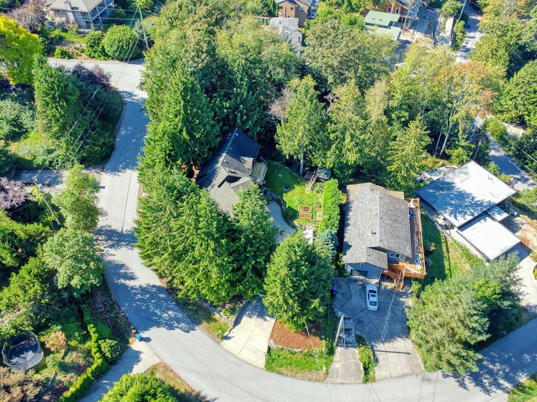 5818 Skookumchuk Road, Sechelt, BC, V7Z 0P3 - 40