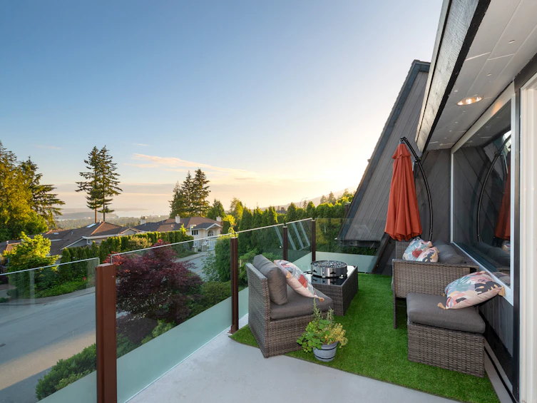 324 Montroyal Boulevard, North Vancouver, BC, V7N 4E5 - 16