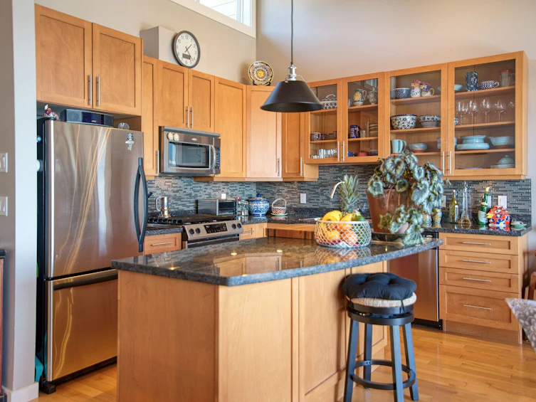 6498 Wildflower Place, Sechelt, BC, V7Z 0M9 - 11