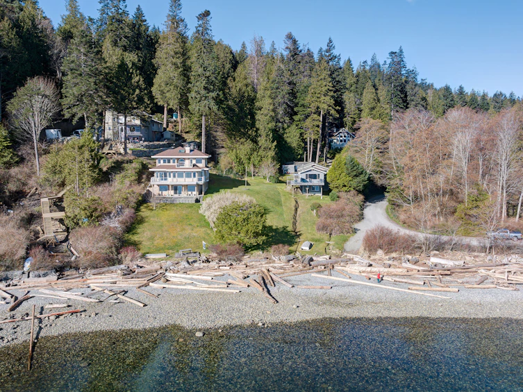 7653 Redrooffs Road, Halfmoon Bay, BC, V7Z 1C4 - 3