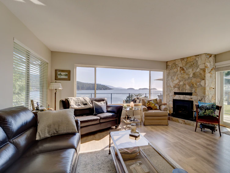 7653 Redrooffs Road, Halfmoon Bay, BC, V7Z 1C4 - 24