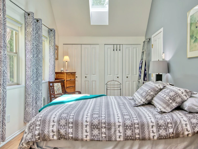 5805 Brooks Road, Halfmoon Bay, BC, V7Z 1G7 - 33