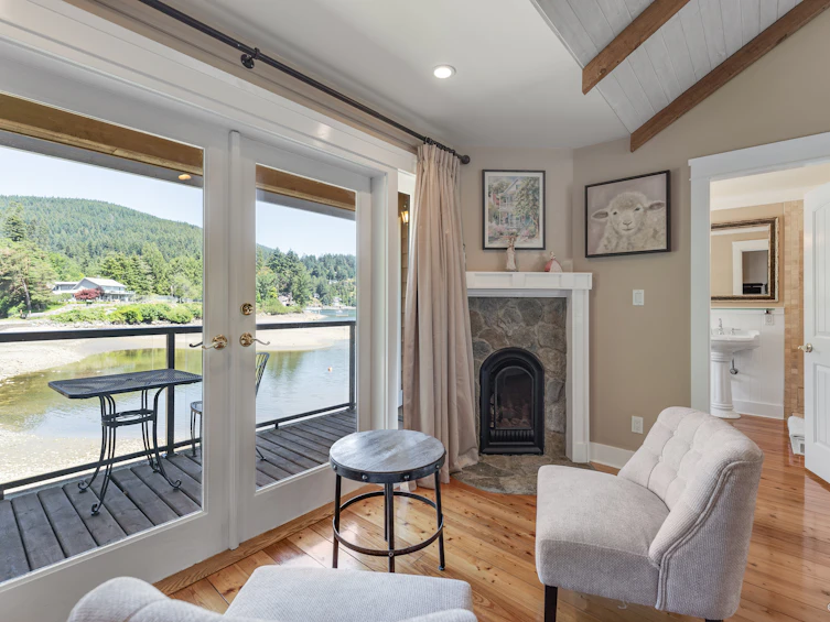 426 Union Road, Bowen Island, BC, V0N 1G0 - 30