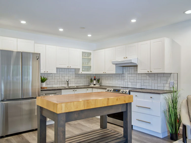 5740-5742 Nickerson Road, Sechelt, BC, V7Z 0M4 - 25