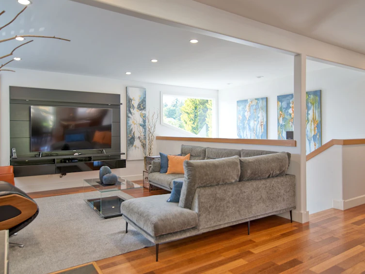 5740-5742 Nickerson Road, Sechelt, BC, V7Z 0M4 - 10
