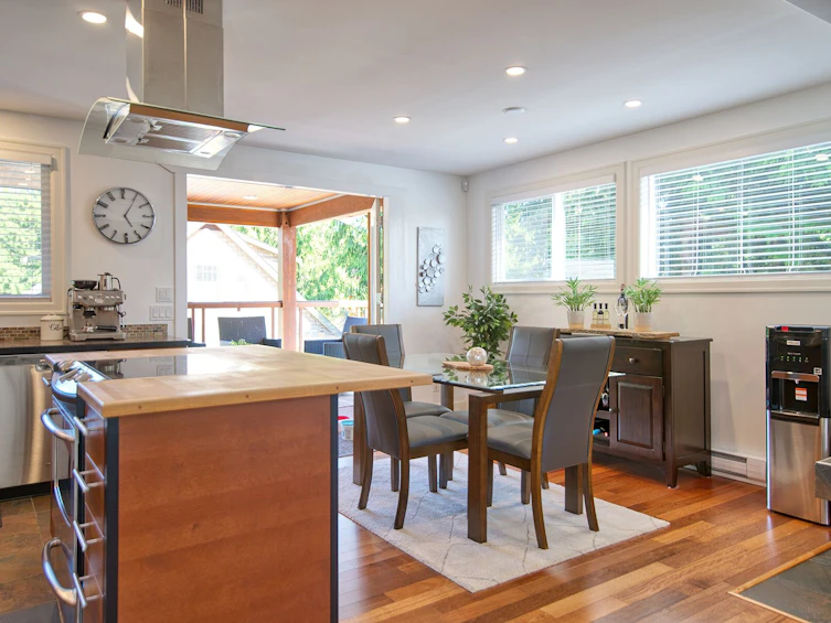 5740-5742 Nickerson Road, Sechelt, BC, V7Z 0M4 - 14