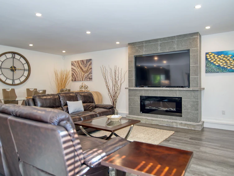 5740-5742 Nickerson Road, Sechelt, BC, V7Z 0M4 - 33