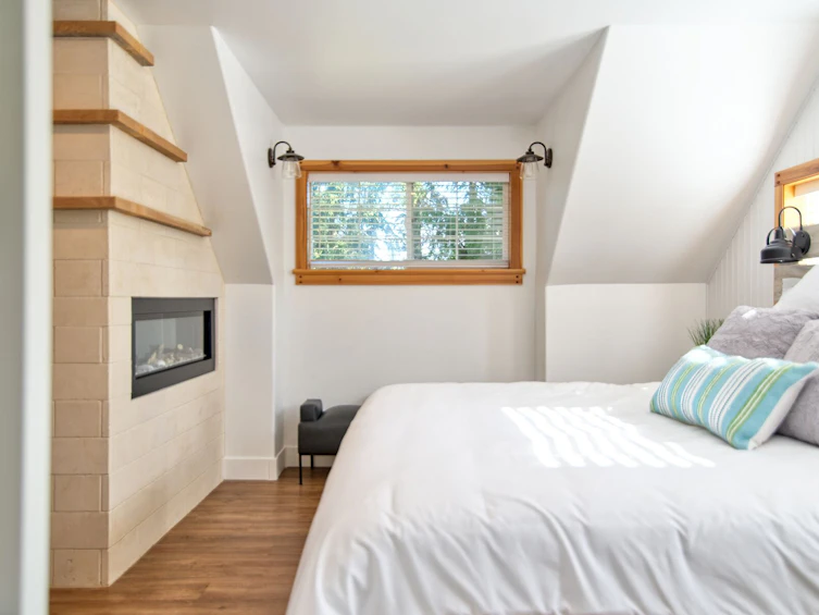 5740-5742 Nickerson Road, Sechelt, BC, V7Z 0M4 - 31