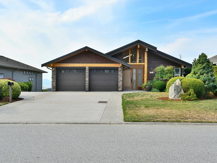 6371 Samron Road, Sechelt, BC, V7Z 0N6 - 2