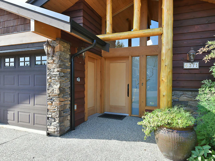 6371 Samron Road, Sechelt, BC, V7Z 0N6 - 4