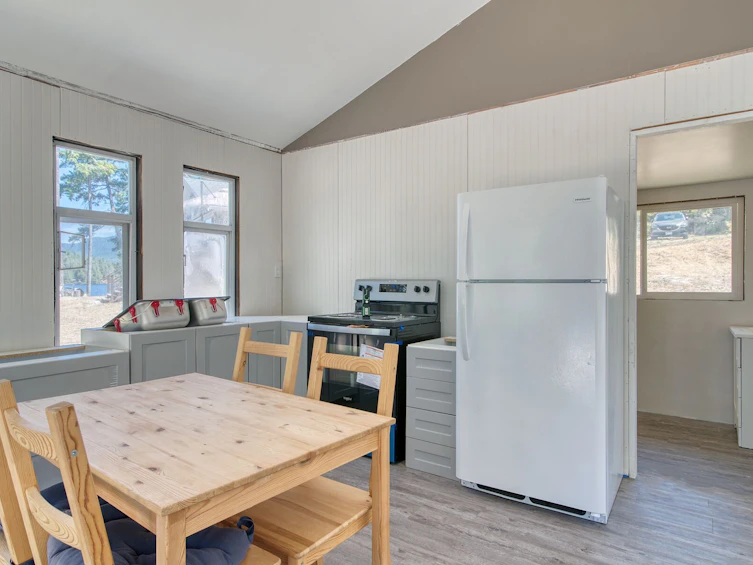 8625 Sakinaw Creek Road, Pender Harbour Egmont, BC, V0N 2H0 - 9