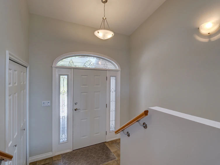6183 Oracle Road, Sechelt, BC, V7Z 0N7 - 7