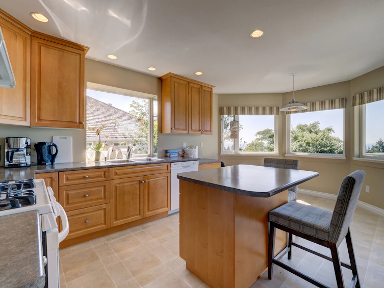 6183 Oracle Road, Sechelt, BC, V7Z 0N7 - 15