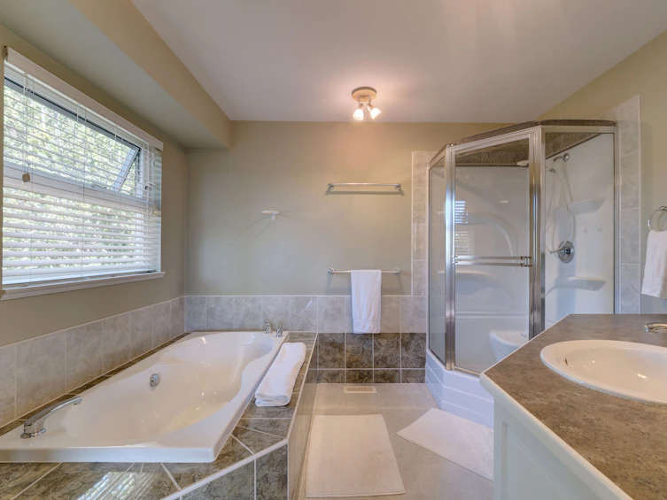 6183 Oracle Road, Sechelt, BC, V7Z 0N7 - 26