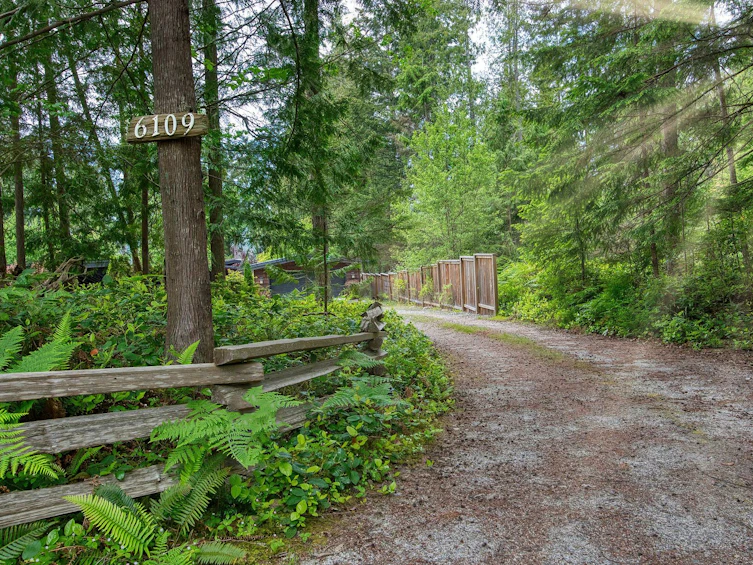 6109 Sechelt Inlet Road, Sechelt, BC, V7Z 0P5 - 9