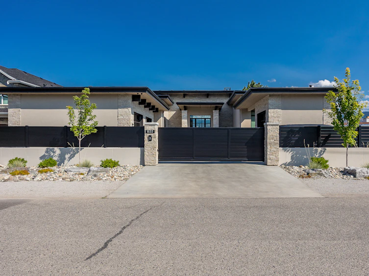 1533 Pritchard Drive, West Kelowna, BC, V4T 1X4 - 2