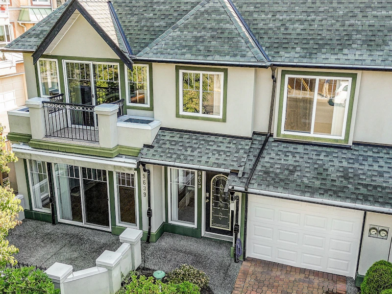 9639 Second Street, Sidney BC V8L 3C3