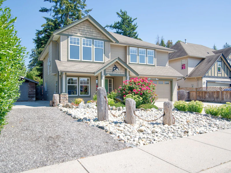 6390 Samron Road, Sechelt BC