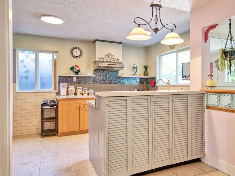 6390 Samron Road, Sechelt, BC, V7Z 0N6 - 28