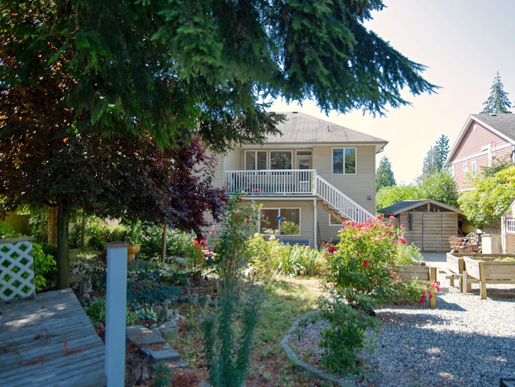 6390 Samron Road, Sechelt, BC, V7Z 0N6 - 36