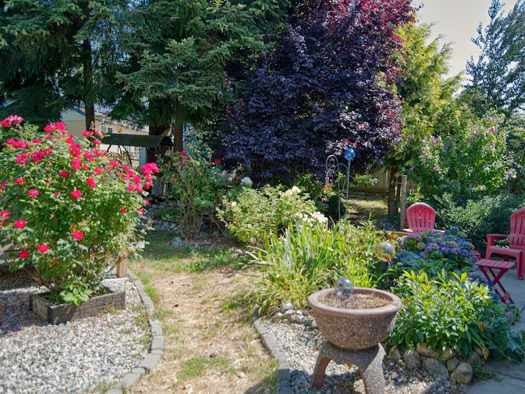 6390 Samron Road, Sechelt, BC, V7Z 0N6 - 4