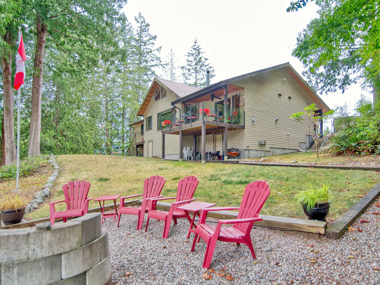 4546 Sinclair Bay Road, Pender Harbour Egmont, BC, V0N 1S1
