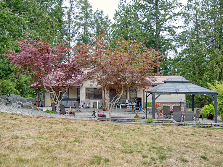 4546 Sinclair Bay Road, Pender Harbour Egmont, BC, V0N 1S1 - 9