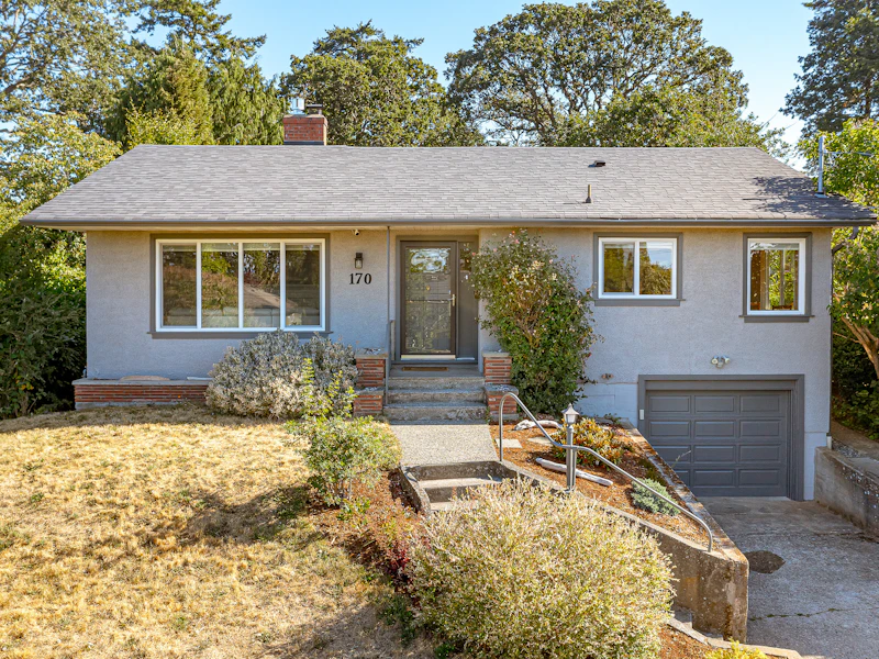 170 Homer Road, Saanich BC V8Z 1V6