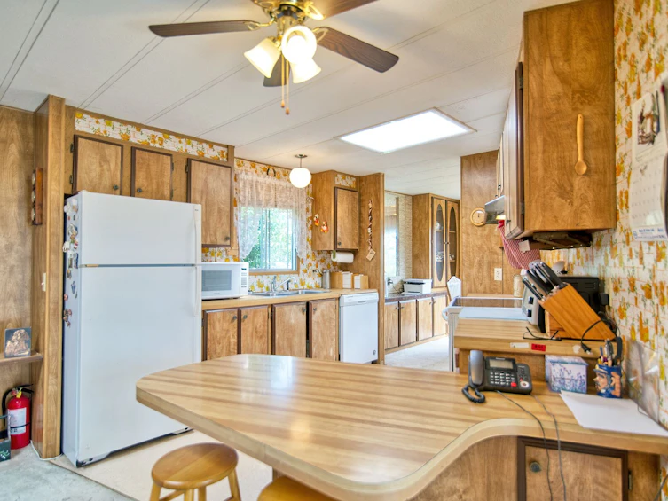 5423 Derby Road, Sechelt, BC, V7Z 0M1 - 16