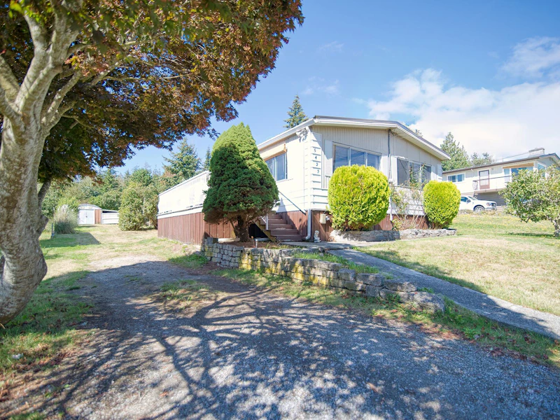 5423 Derby Road, Sechelt BC