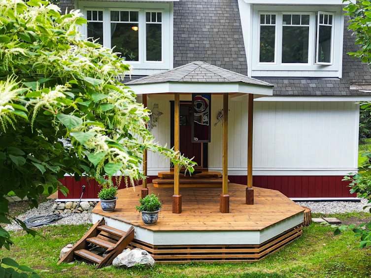 6121 Golf Course Road, Sechelt, BC, V7Z 0R2