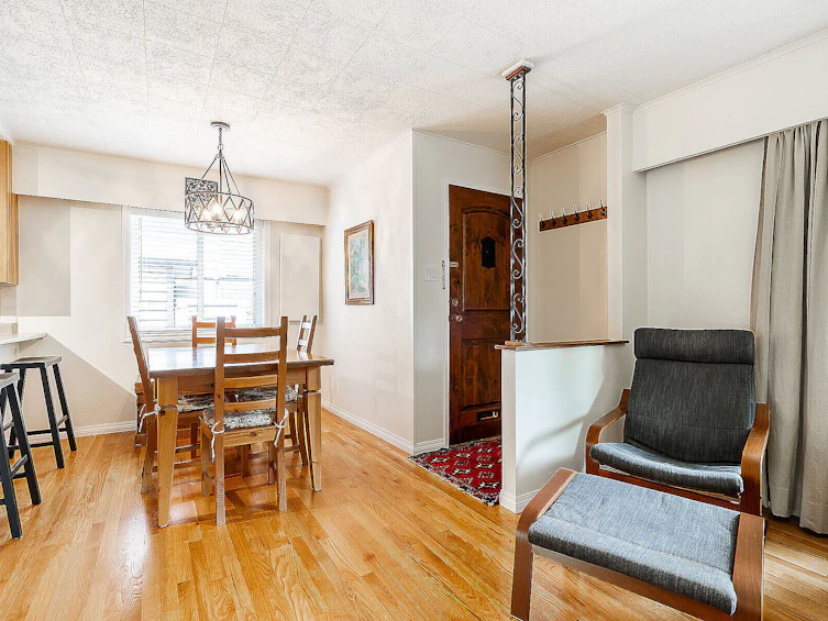 625 E 22nd Street, North Vancouver, BC, V7L 3E1 - 9
