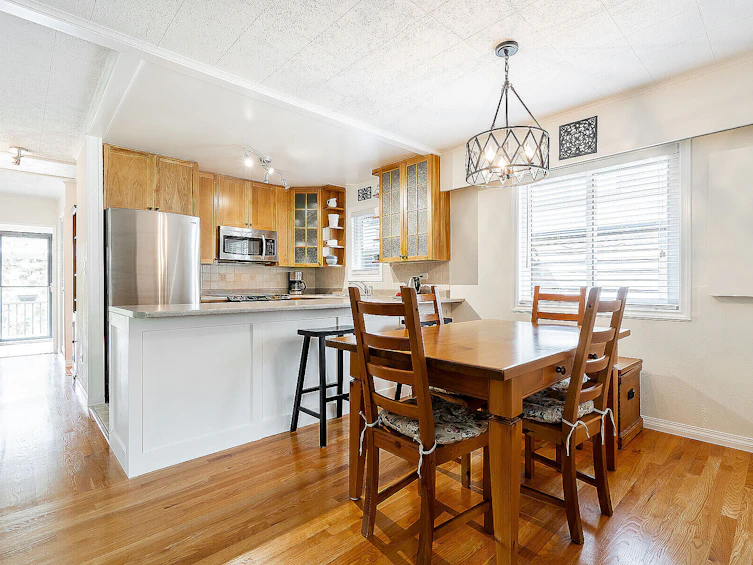 625 E 22nd Street, North Vancouver, BC, V7L 3E1 - 10